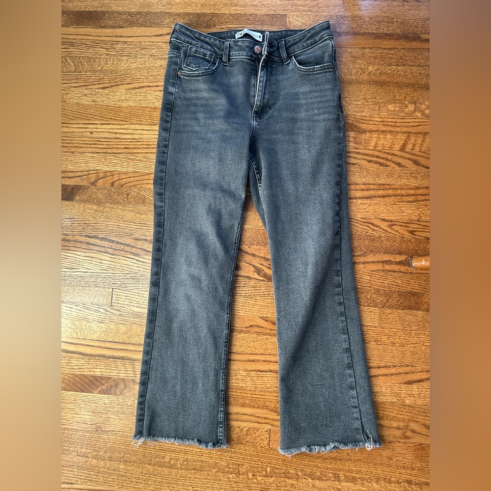 Zara ankle fray black jeans
